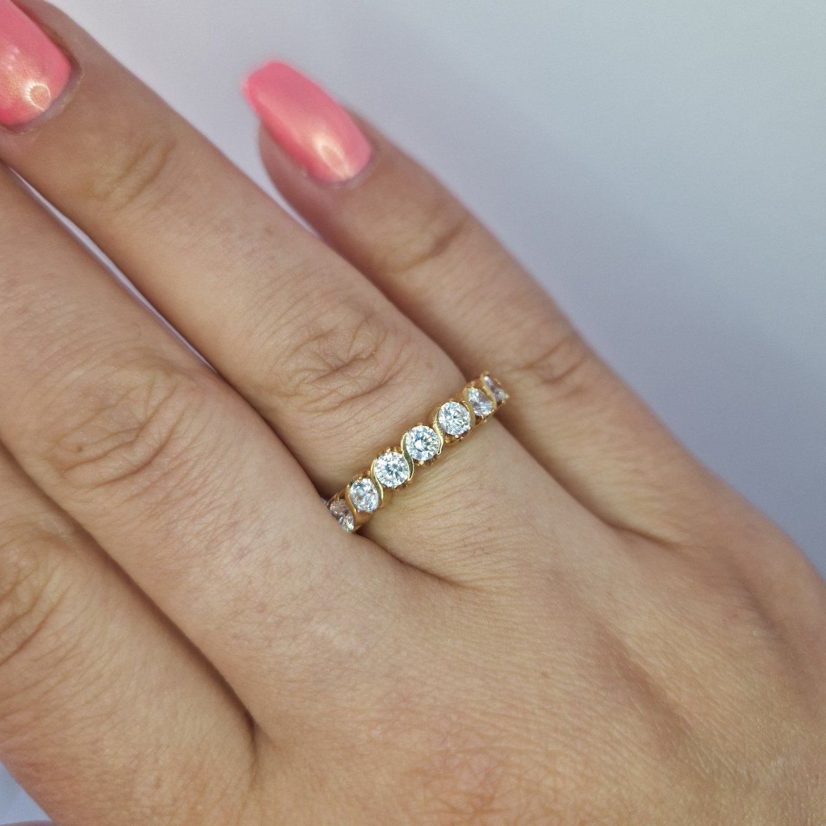 Alliansring med sju stenar