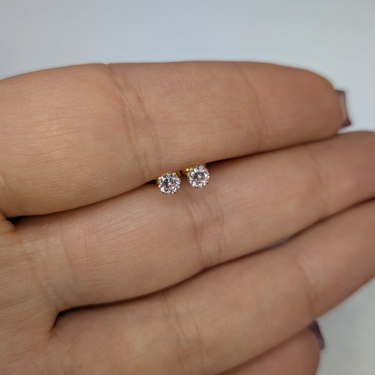 Enstensörhänge 18k guld ljusrosa