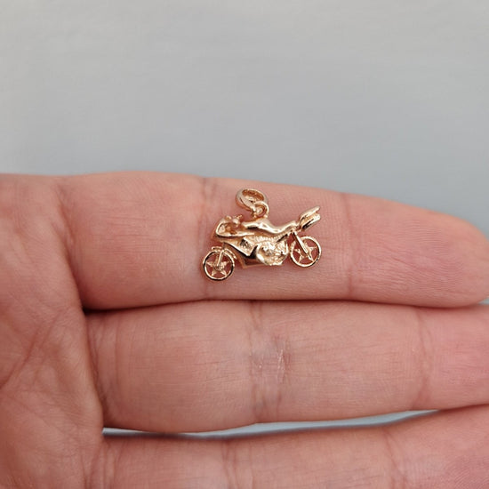 Hängsmycke Motorcykel rosé guld