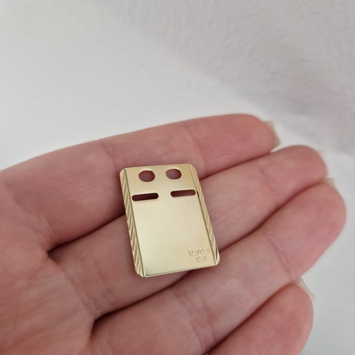 ID-Bricka facetterad 18k guld
