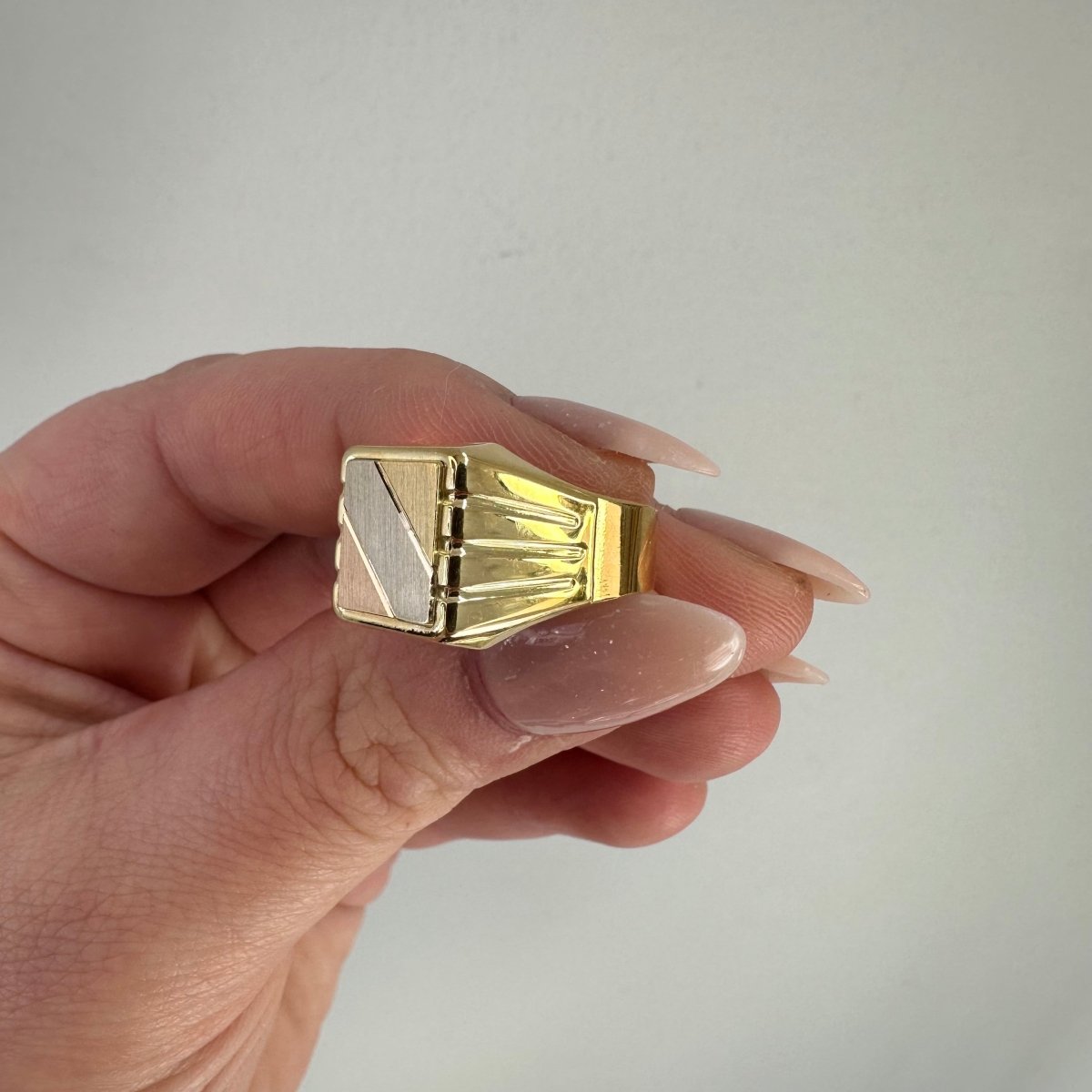 Klackring flerfärgat guld