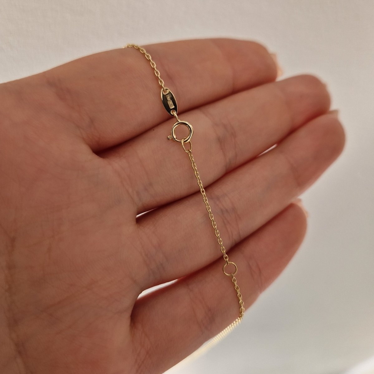 Stilrent hjärta med kedja 18k guld