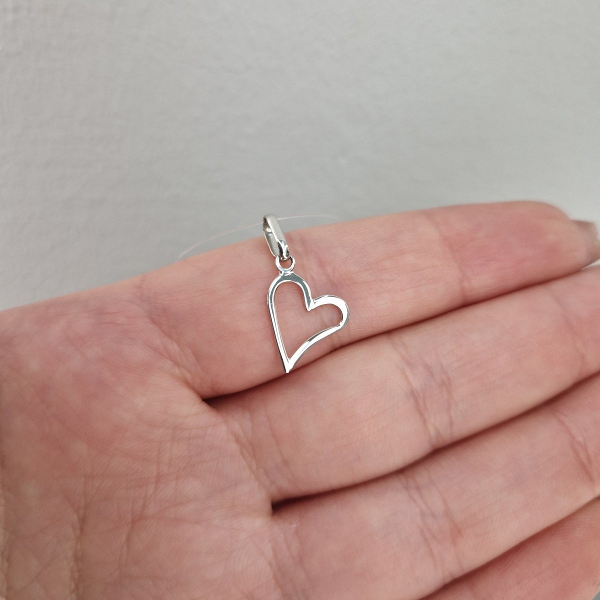 Hjärta genombrutet 18k vitguld