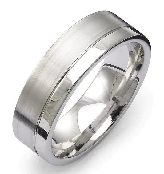 Förlovningsring i titan