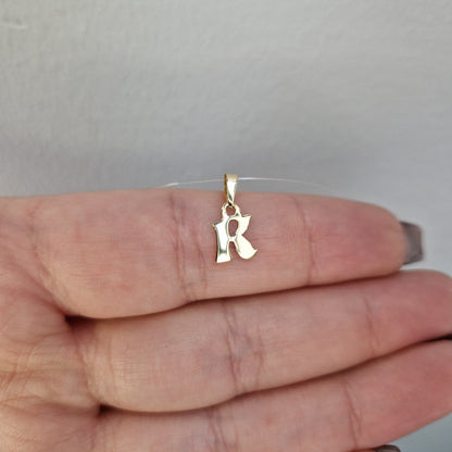 Hängsmycke bokstav K 18k guld mindre