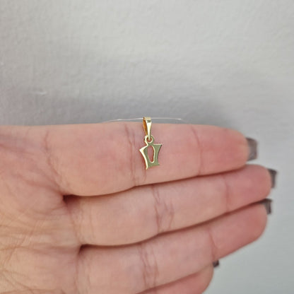 Hängsmycke bokstav V i 18k guld mindre