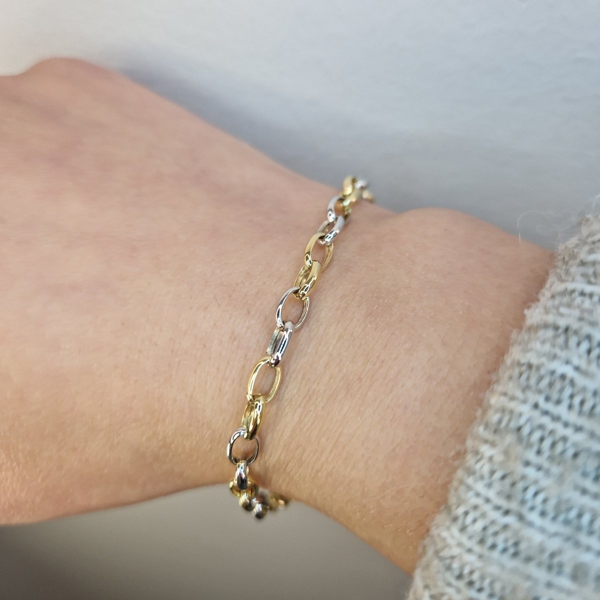 Armband ovala ringar tvåfärgat 18k guld