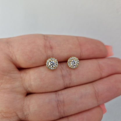 Carmose vita stenar 8 karat guld