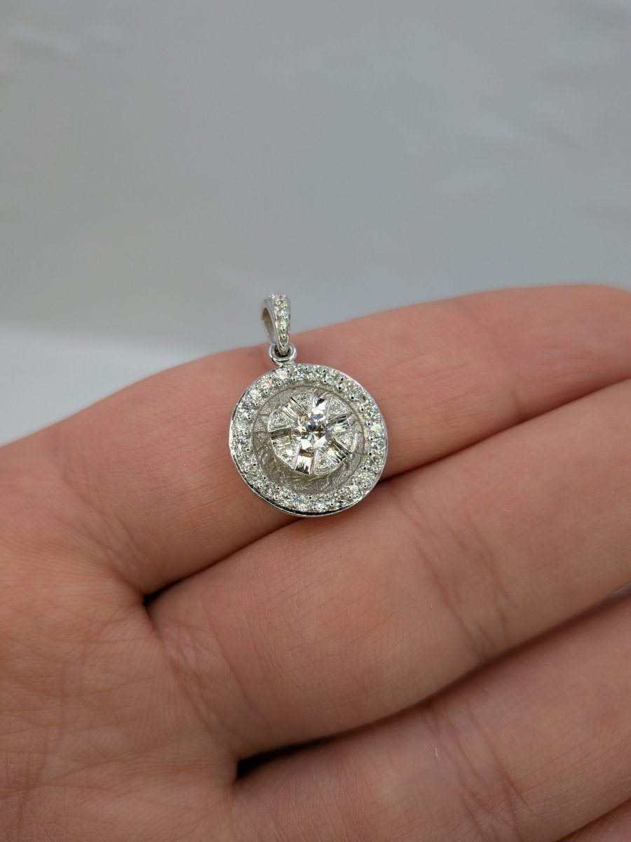 Diamant hängsmycke Aida 18k vitguld 0,49ct