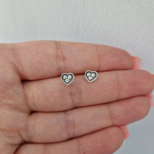 Diamantörhängen hjärta vitguld 0,12ct