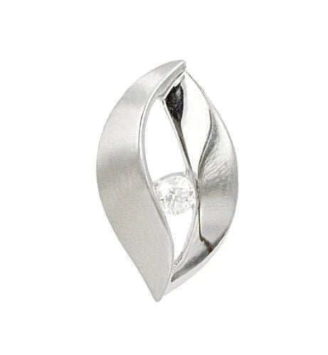 Hänge - Fint hänge i vitguld