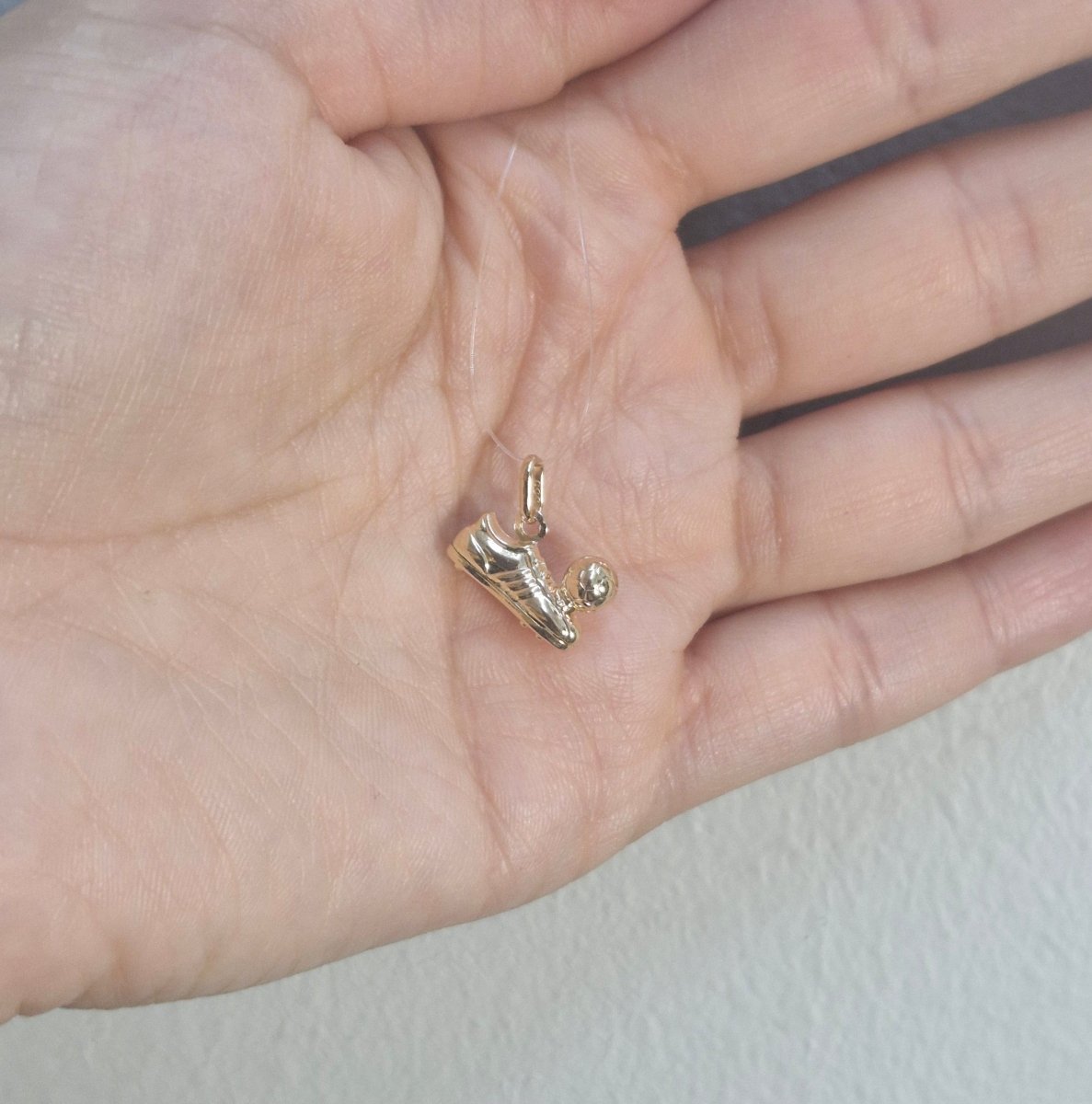 Fotbollssko Hänge 18k Guld