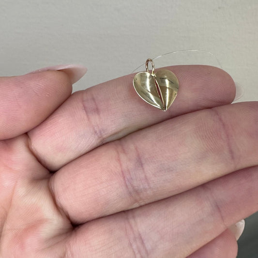 Guldhänge - Hjärta plattor