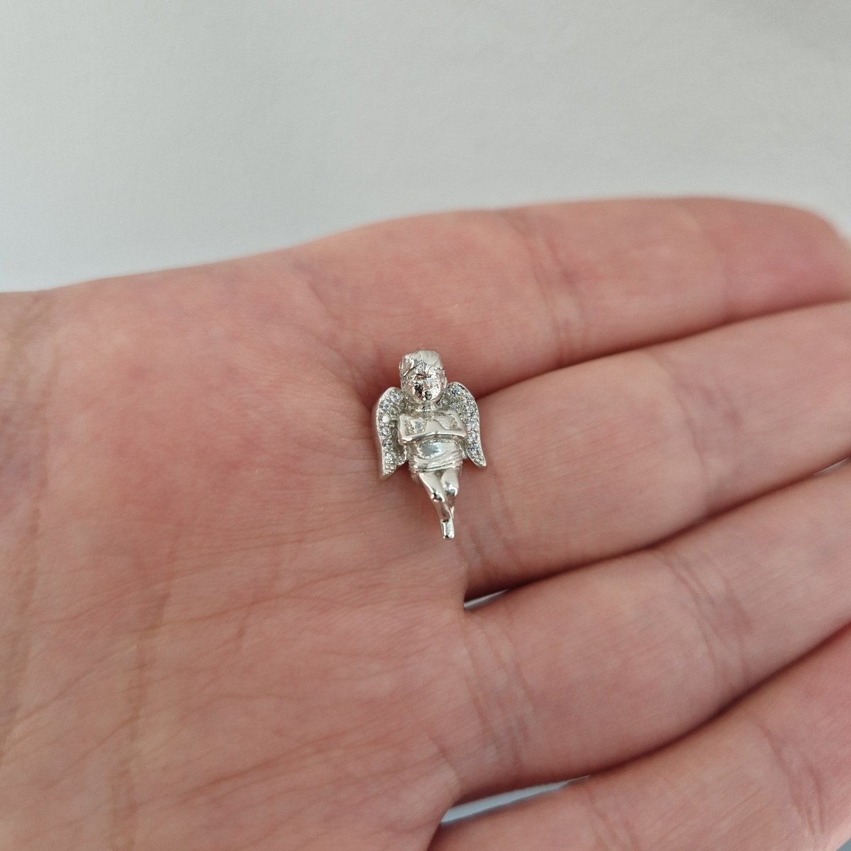 Hänge - Ängel med stenar