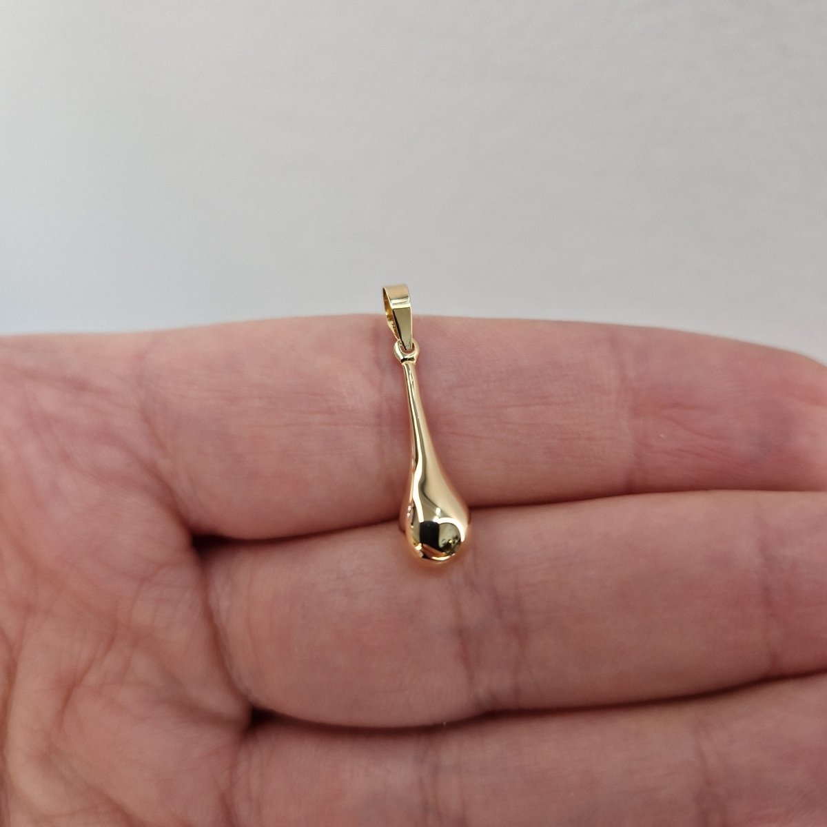 Hängsmycke Droppe stor 18k guld