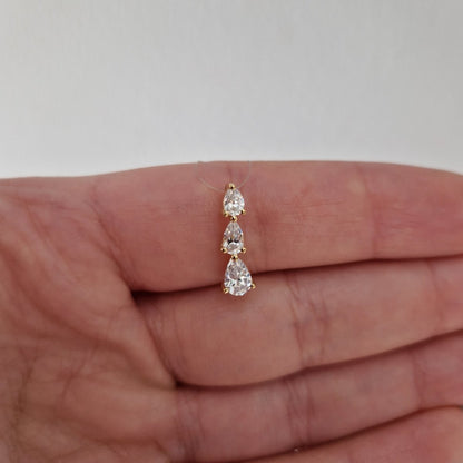 Hängsmycke droppformade 18k guld med stenar