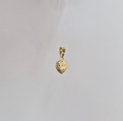 Hängsmycke - Hjärta med designade kvistar på 18k