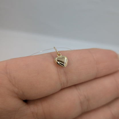 Hängsmycke litet hjärta i 18k guld. Ett klassiskt blankt hjärta. Ett klassiskt blankt hjärta. En tidlös modell.
