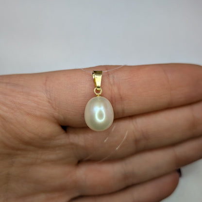 Hängsmycke sötvattens pärla 18k guld