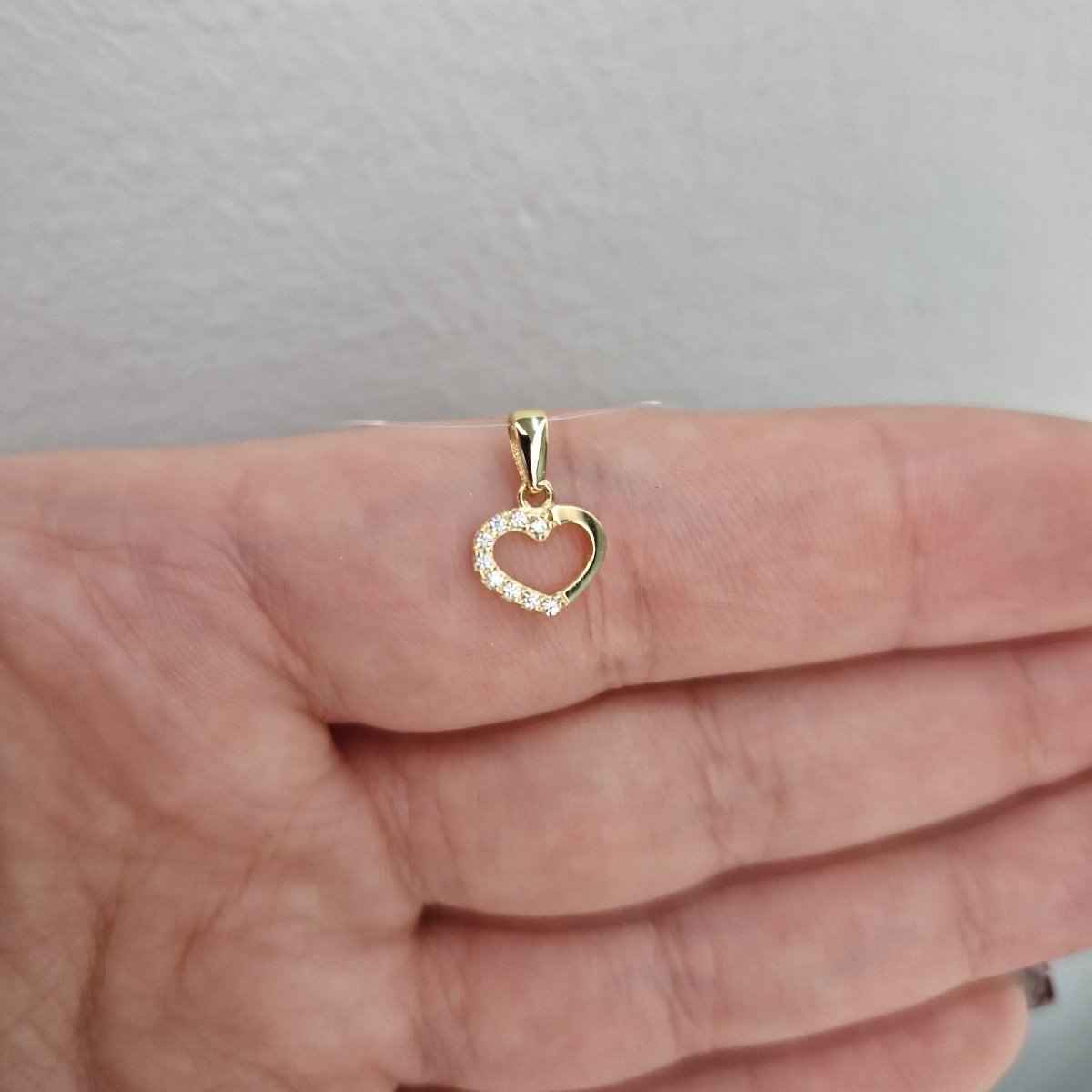 Hjärta med kristaller i 18k guld