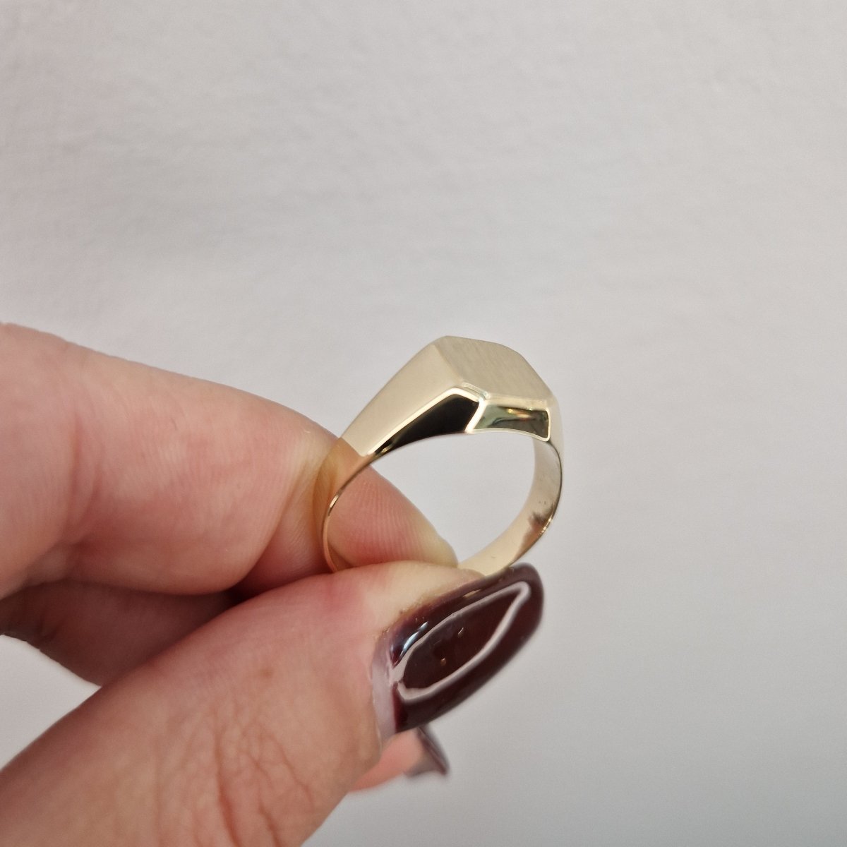 Klackring 8k guld 2,4gram