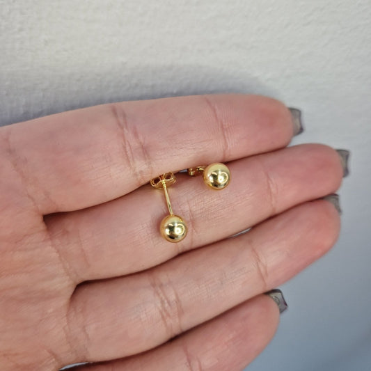 Kulörhängen 6mm 18k guld pläterade