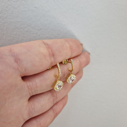 Örhängen carmose fyrkantig centersten