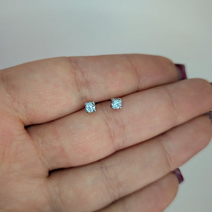 Guldklippet Örhänge vitguld 18k med Zirconia sten