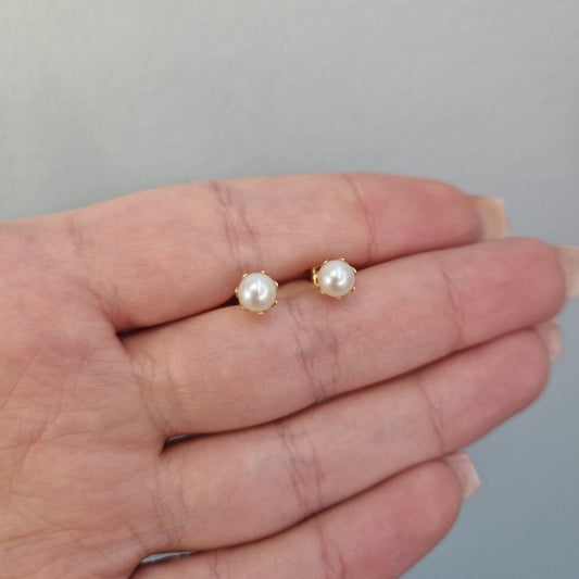 Pärlörhängen 18k guld 3-3,5mm vita med klor