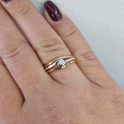 Ring tvåfärgad 18k guld med kristall