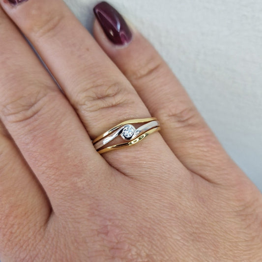 Ring tvåfärgad 18k guld med kristall