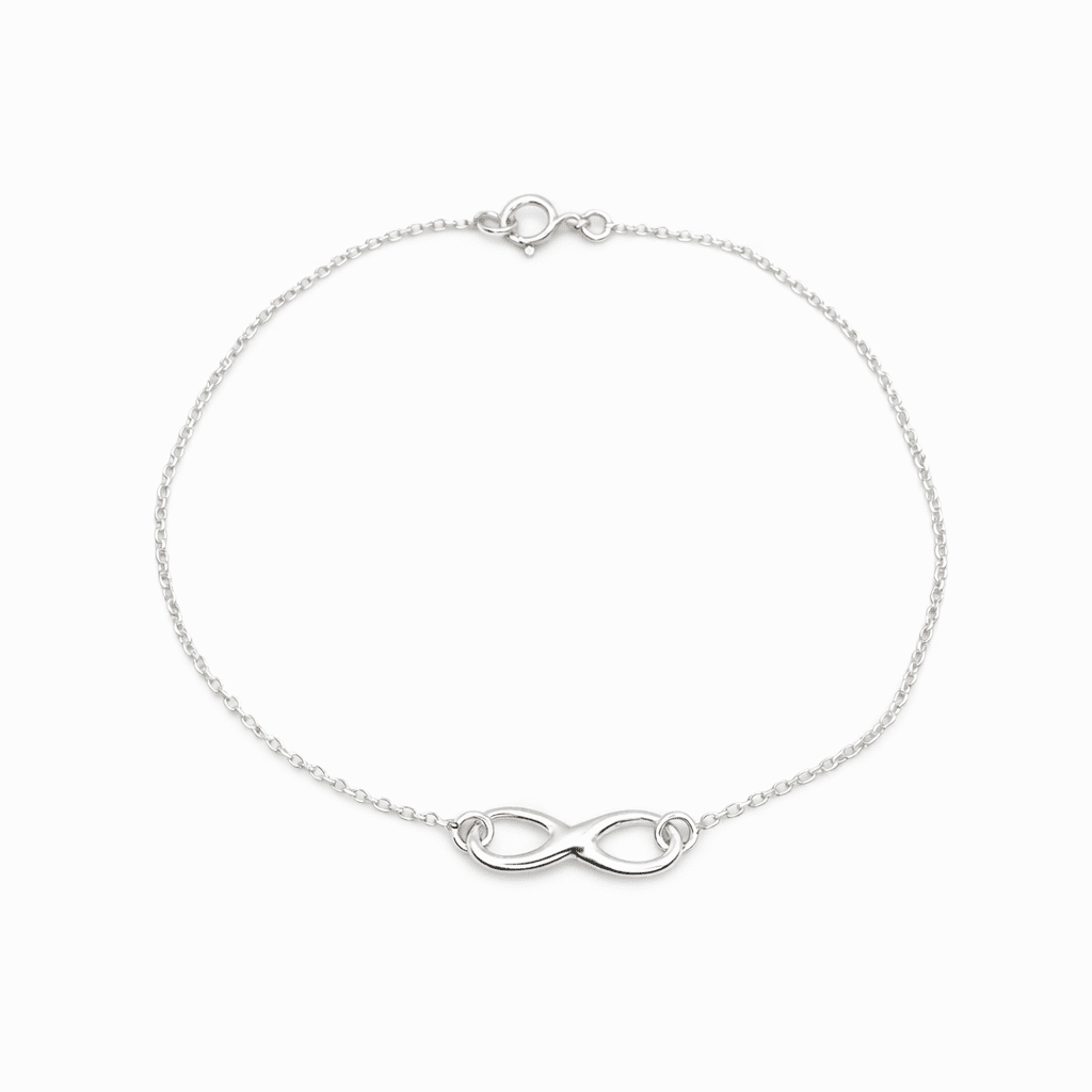 Silverarmband evighetstecken