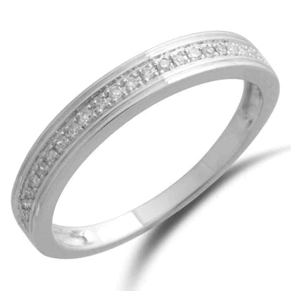 Vitguld ring med 23 diamanter