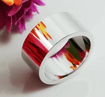 Bred förlovningsring i äkta silver